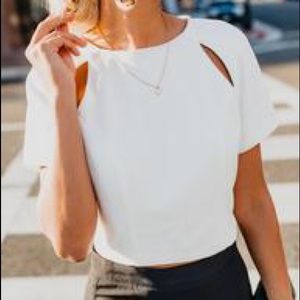 VICI | Uniquely Chic Cut Out Top